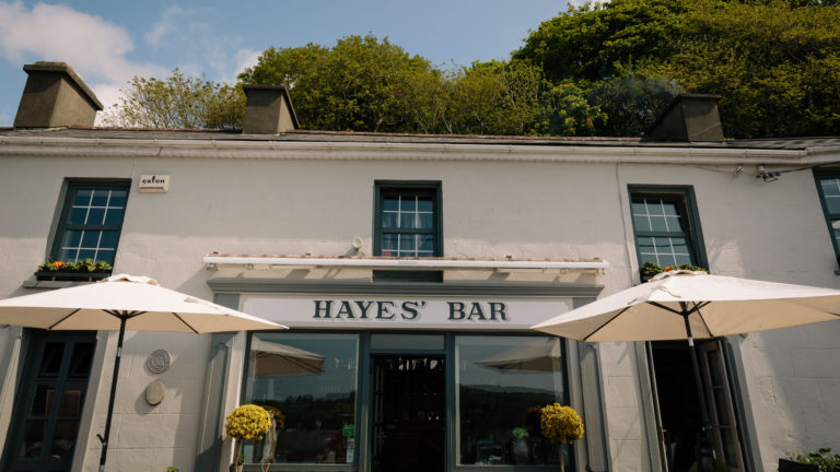 Hayes’ Bar Glandore - Bar facade (featured image)
