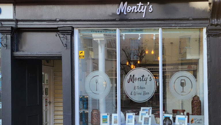 Monty’s Kitchen & Wine Bar